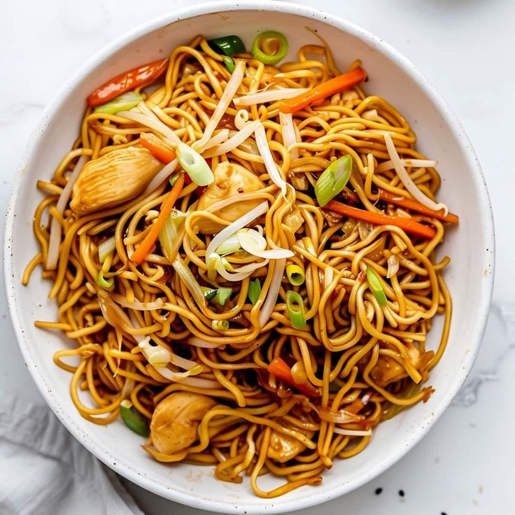 Chicken chowmein noodles