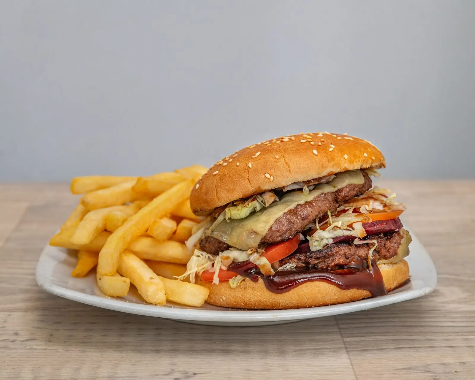 Supreme beef burger